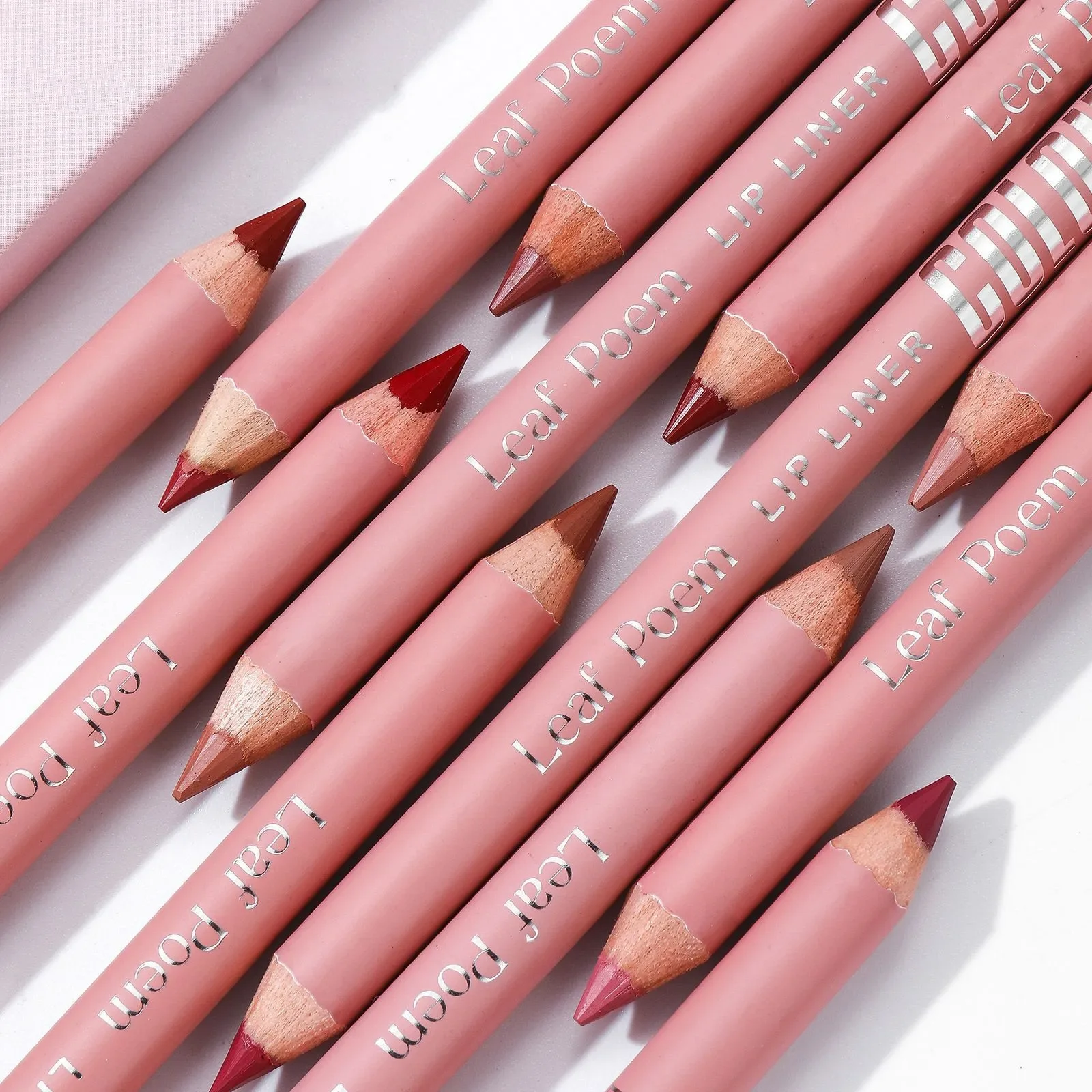 ลิปสติก Lipliner ชุดปากกา Matt - Lip Liner Pencil บทวิจารณ์และราคา